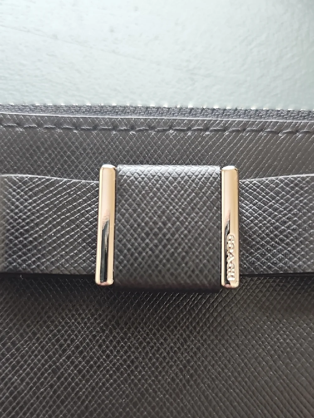 Coach Darcy Bow Black Leather Crossbody Bag, Side Pocket‎ Coach Tag.
